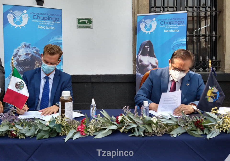 C-Combinator y la Universidad Chapingo firman la primera colaboración para certificar insumos agrícolas a base de sargazo